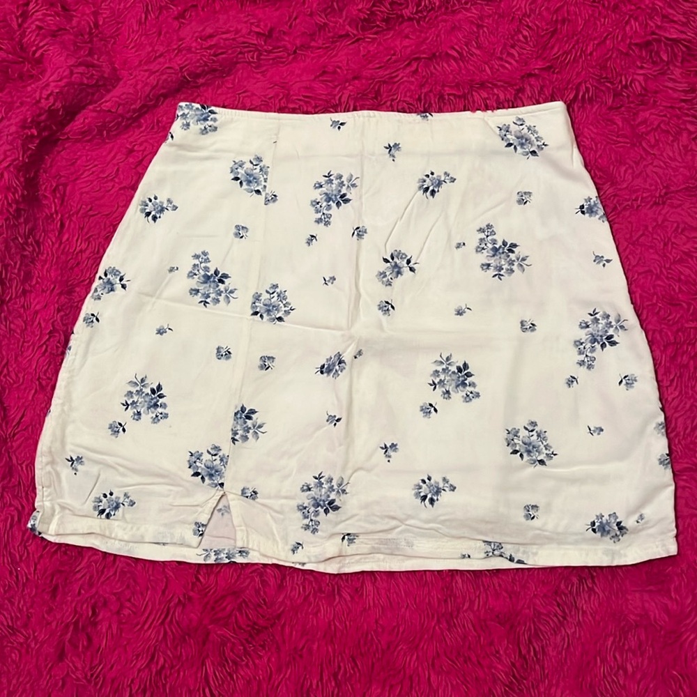American eagle skirt 🌻 Size: M